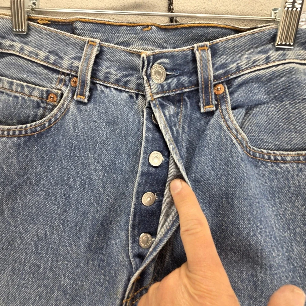 Vintage Levis 501 Jeans Mens Blue Straight Button Fly Made In USA Fits 29x31